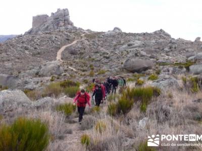 La sierra de Paramera - Castillo de Manqueospese / Aunqueospese - Castro Celta de Ulaca; senderismo 